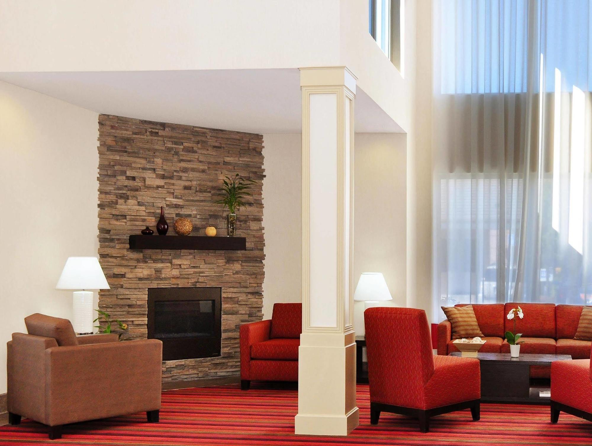 Four Points By Sheraton Portland East Fairview Экстерьер фото